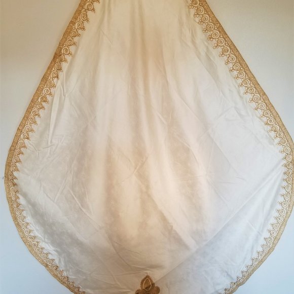 Custom Made African Wedding Dress - Picture 8 of 10